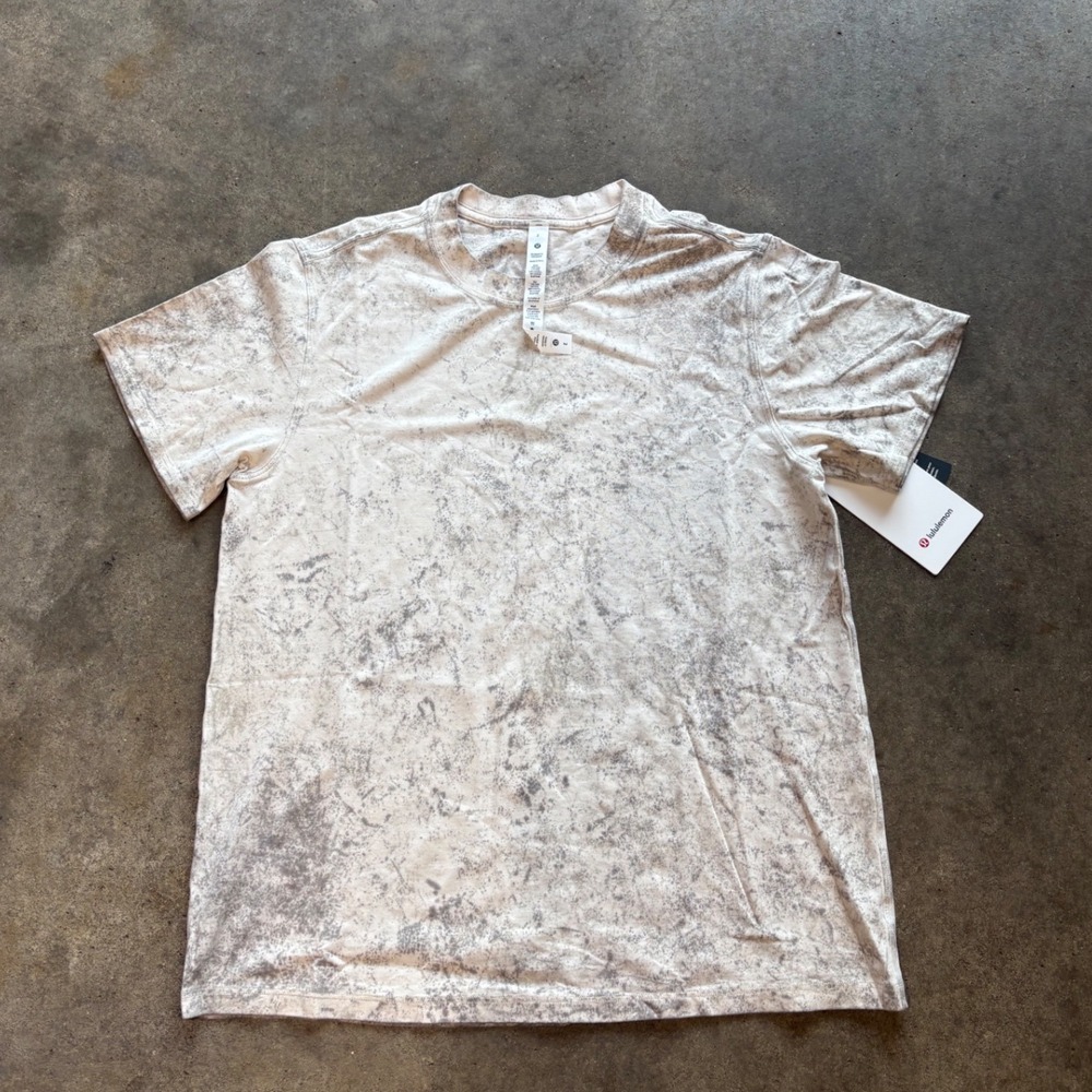 NWT Lululemon women's athletic shirt size 2